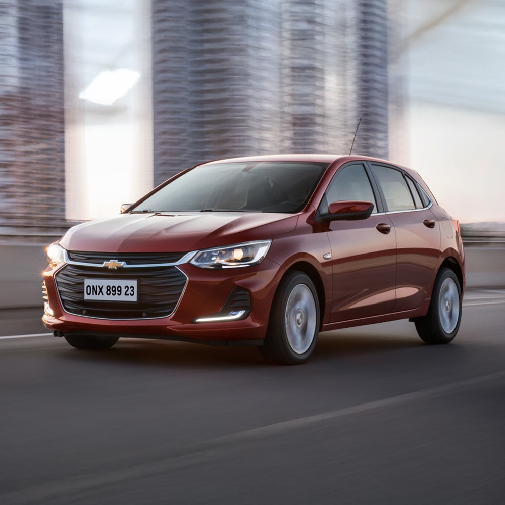 Chevrolet Onix Turbo HB rojo